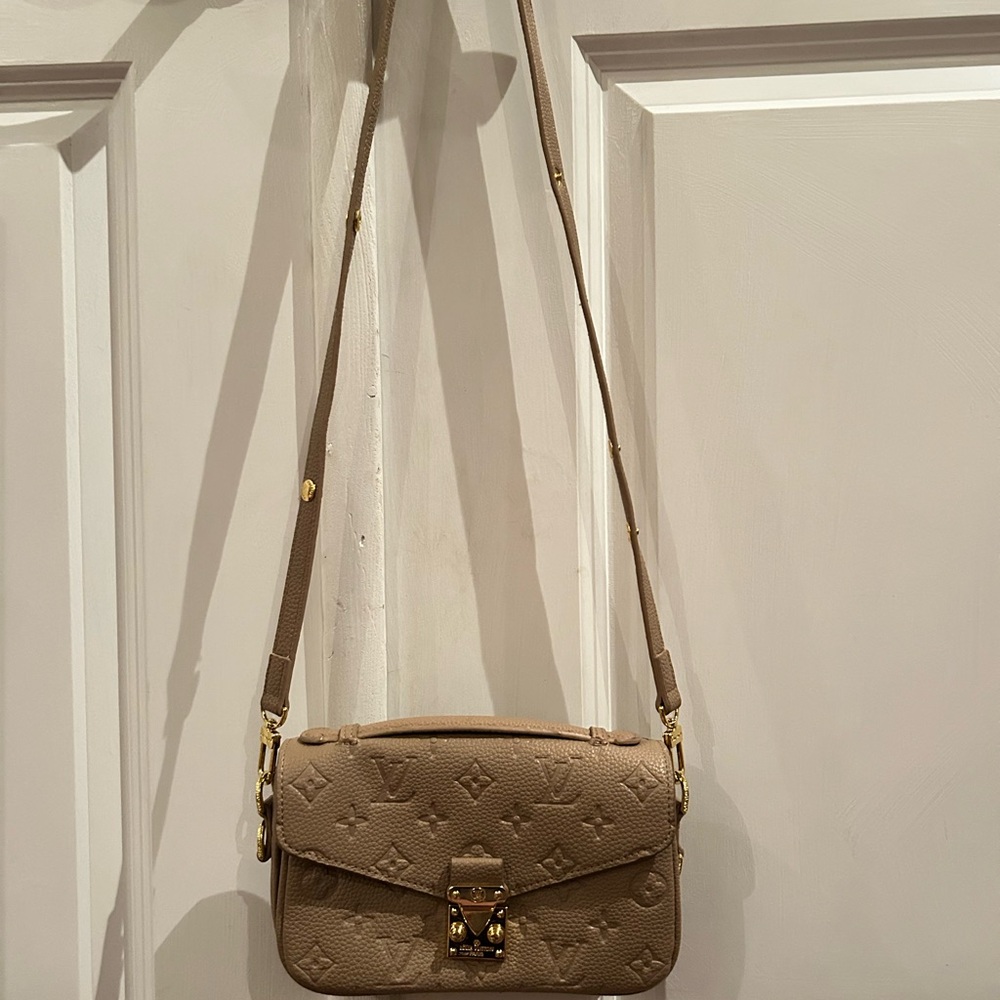Elegant Tan Designer Crossbody Bag